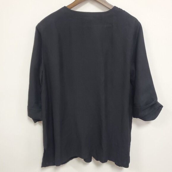Maggie Barnes Womens Artsy Linen Toggle Button Up Top Size 1X Black Oriental - Picture 3 of 9